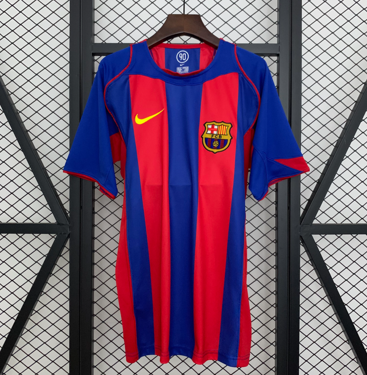 Barcelona 04/05 Home