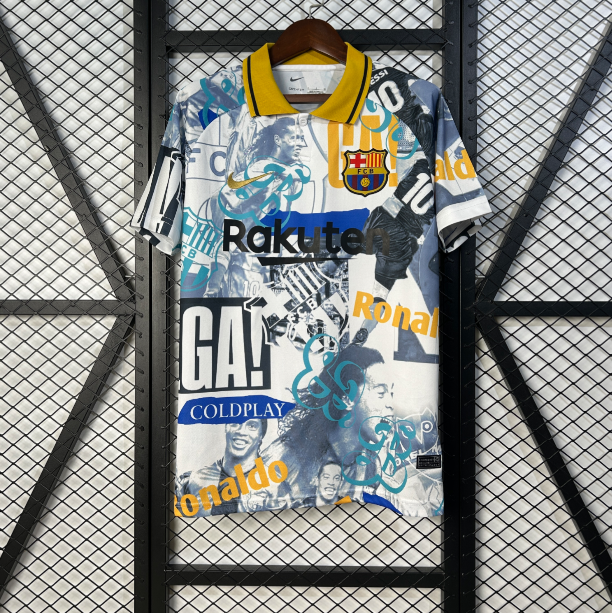 25/26 Barcelona Ronaldinho