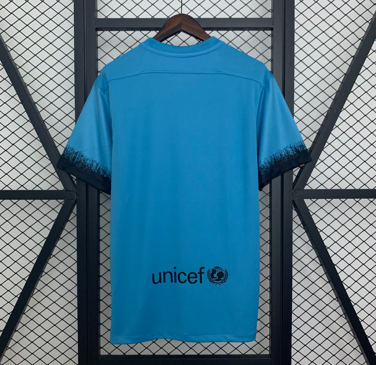 Barcelona 15/16 Third Away