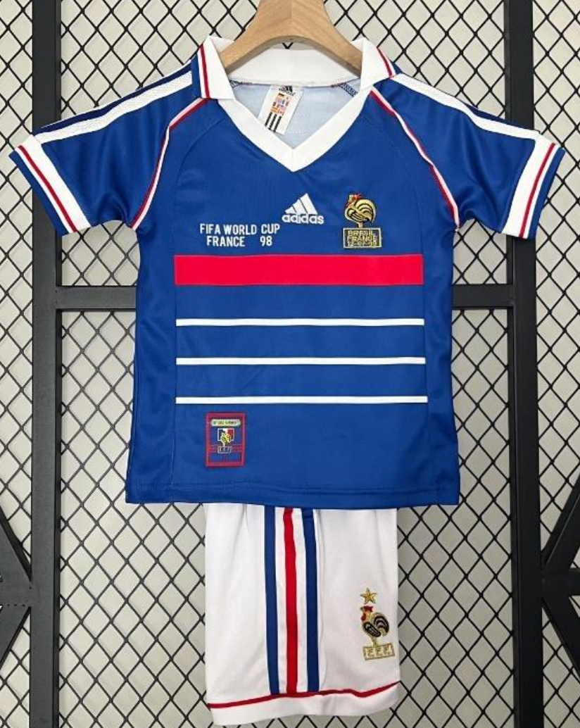 1998 Kids France Home