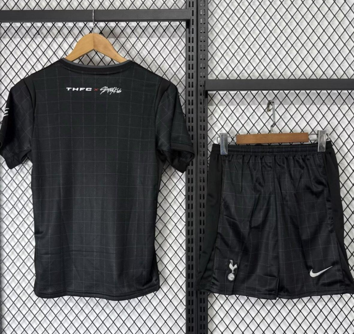 25/26 Kids Tottenham Hotspur X StrayKids Away