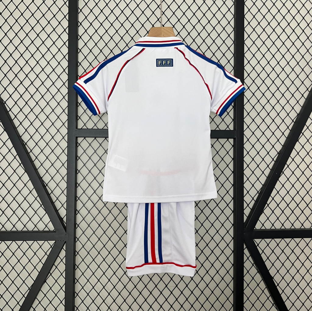 kids France 1998 away