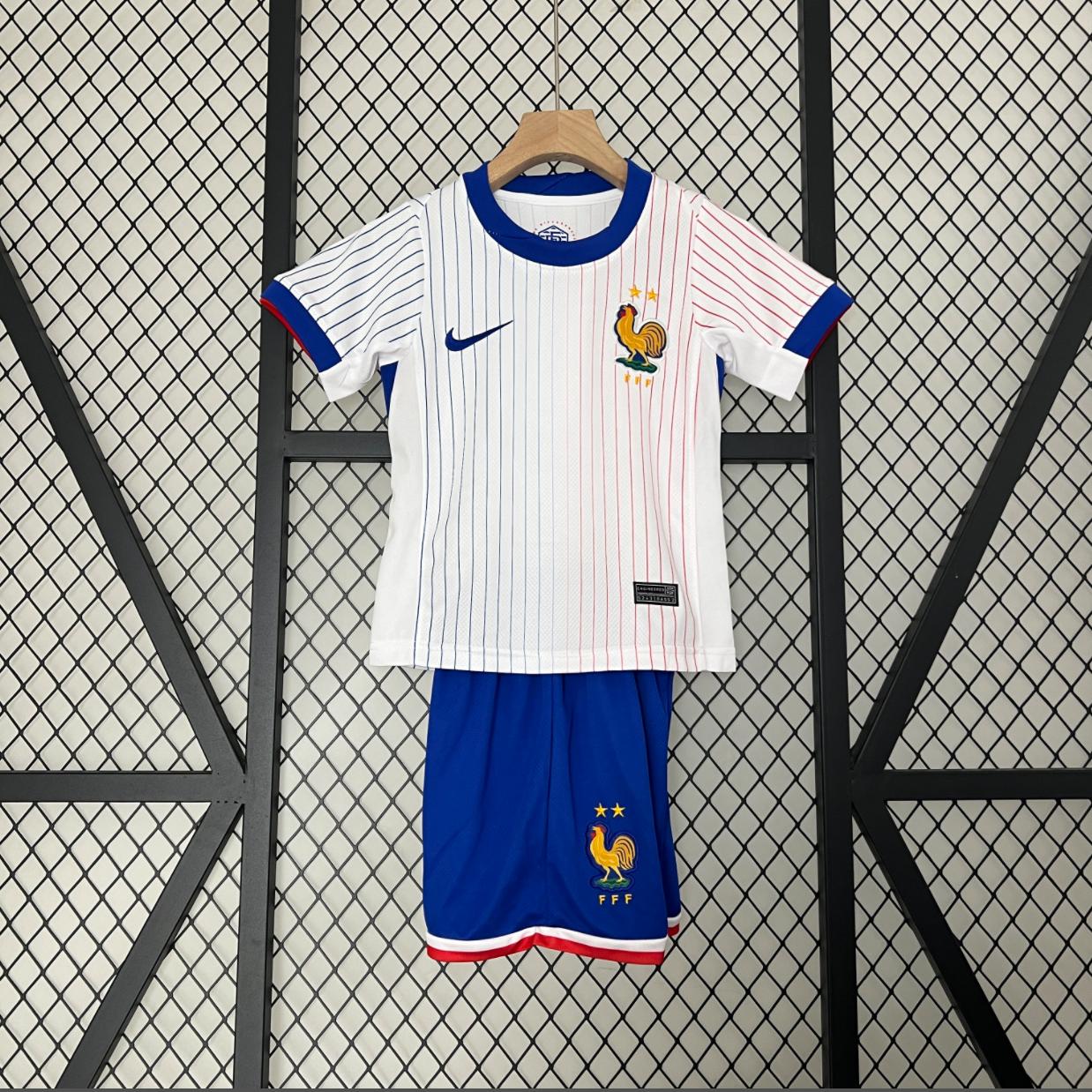 2024 kids France  Ext