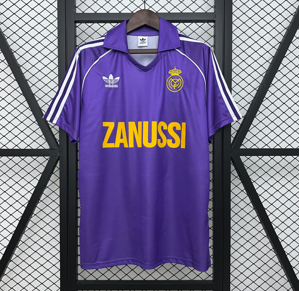 Real Madrid 84/85 Away