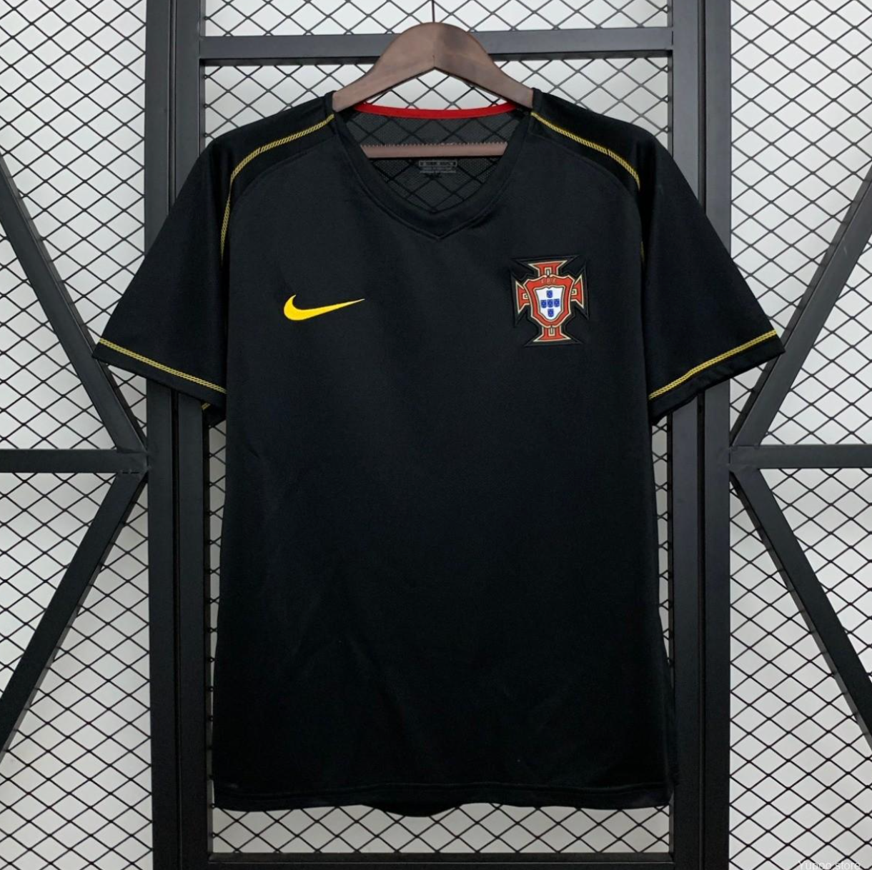 2006 Portugal Away