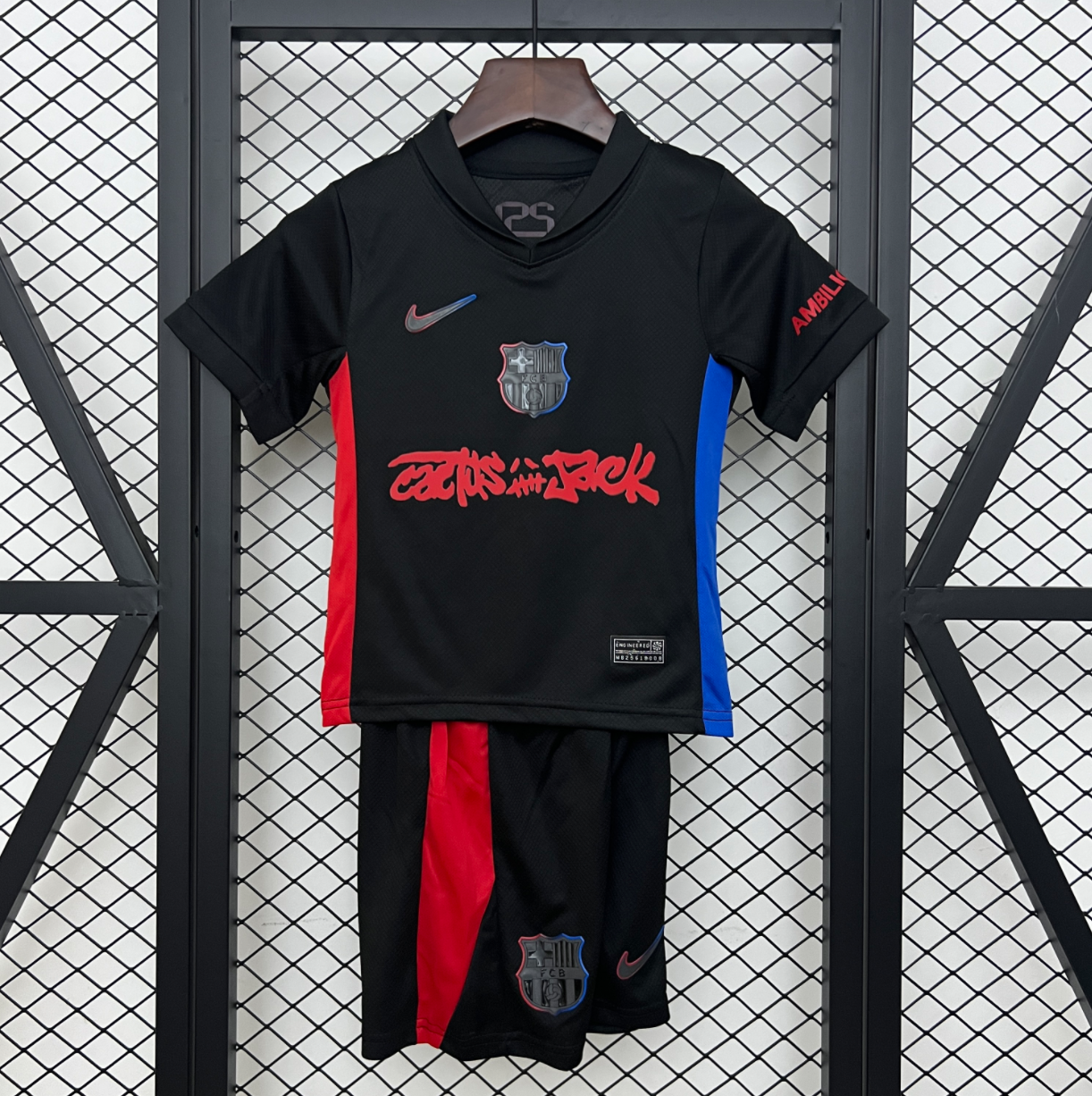 25/26 kids Barcelona away Travis scott