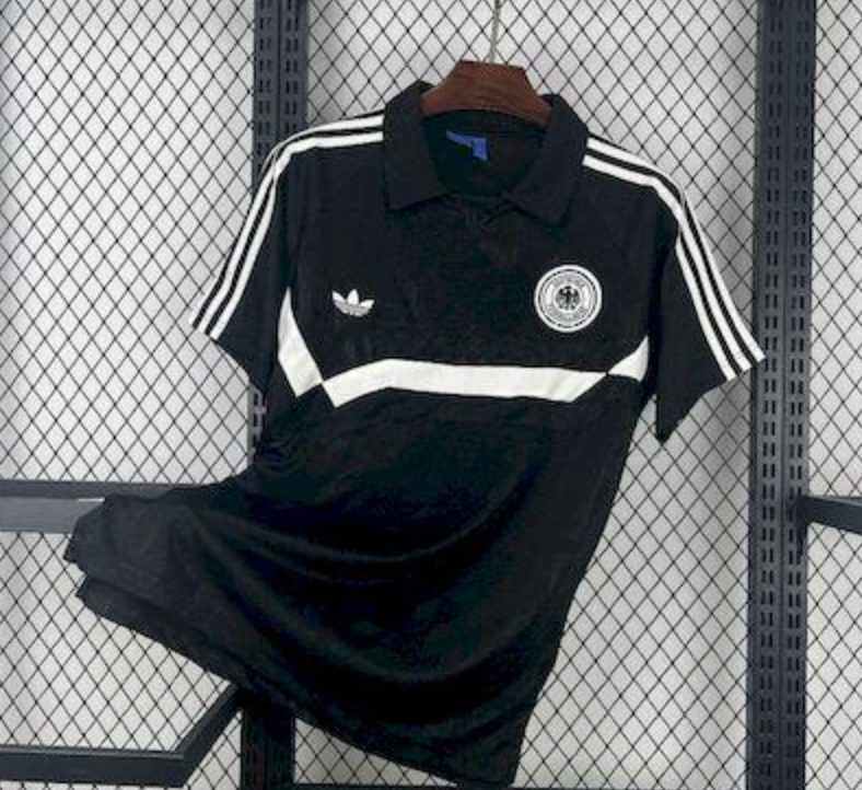 1988/90 Germany Away