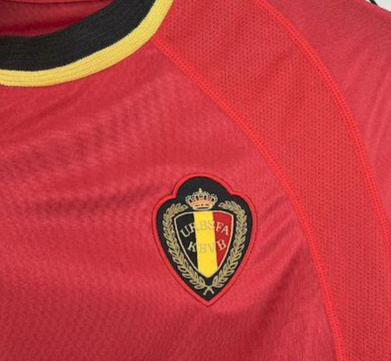2000 Belgium Home