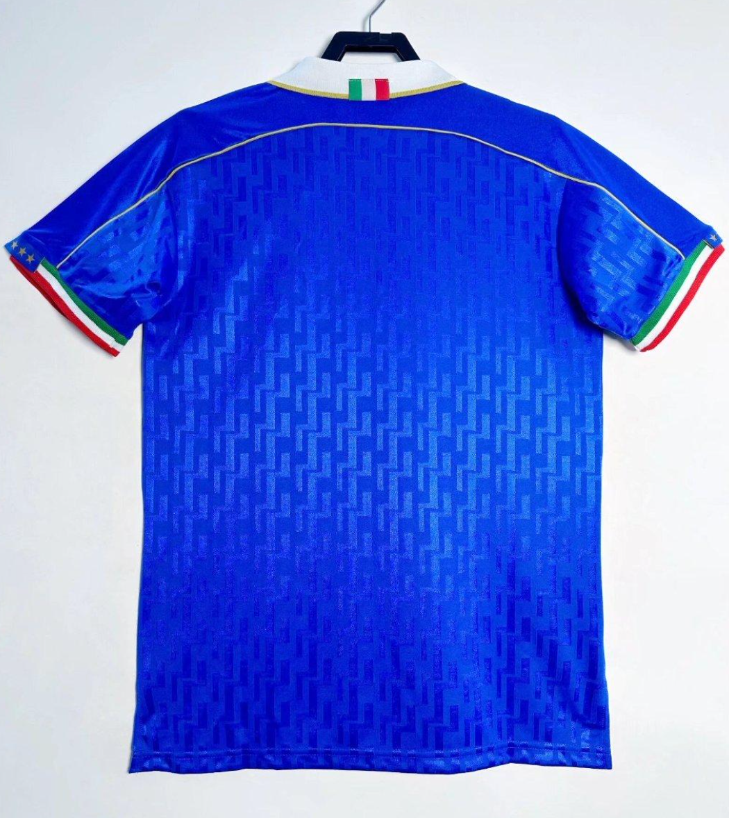 1995 Italy Home