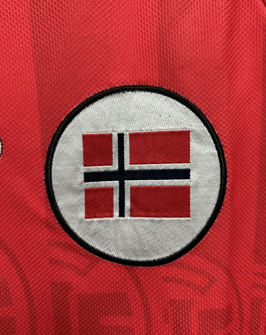 1998 Norway Home
