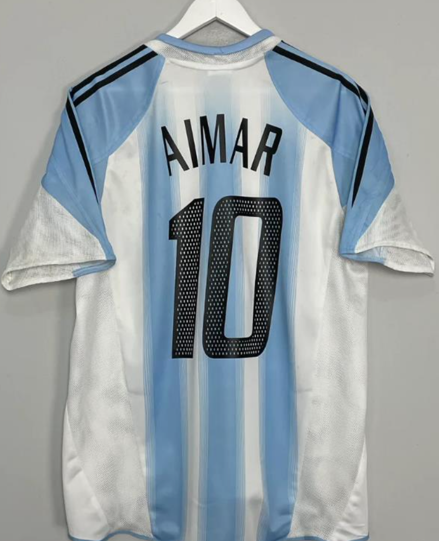 2004 Argentina Home