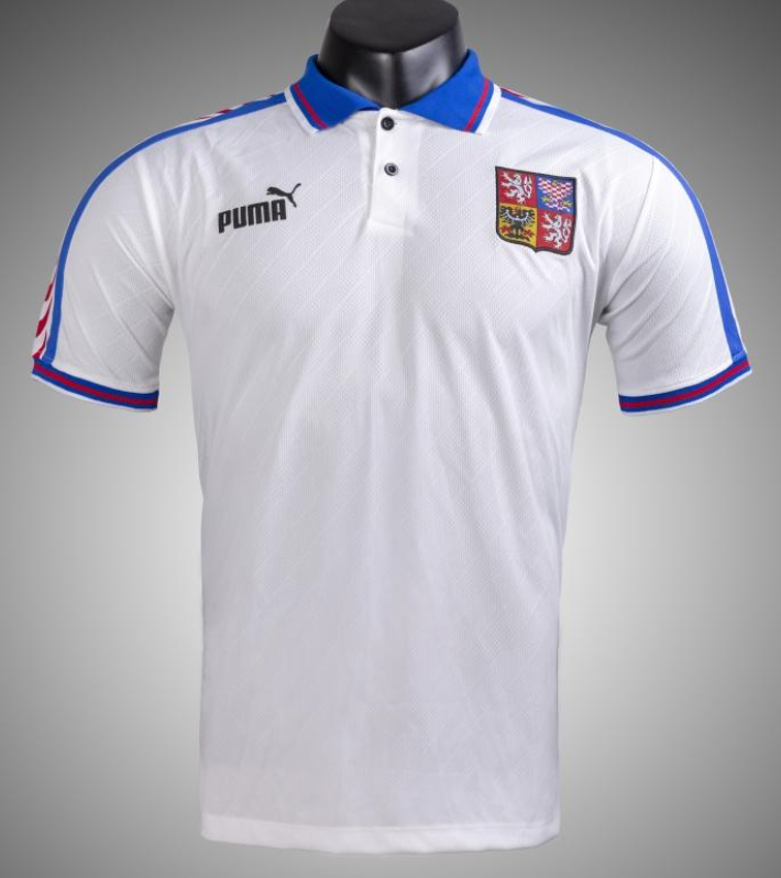 1996 Czech Republic Away