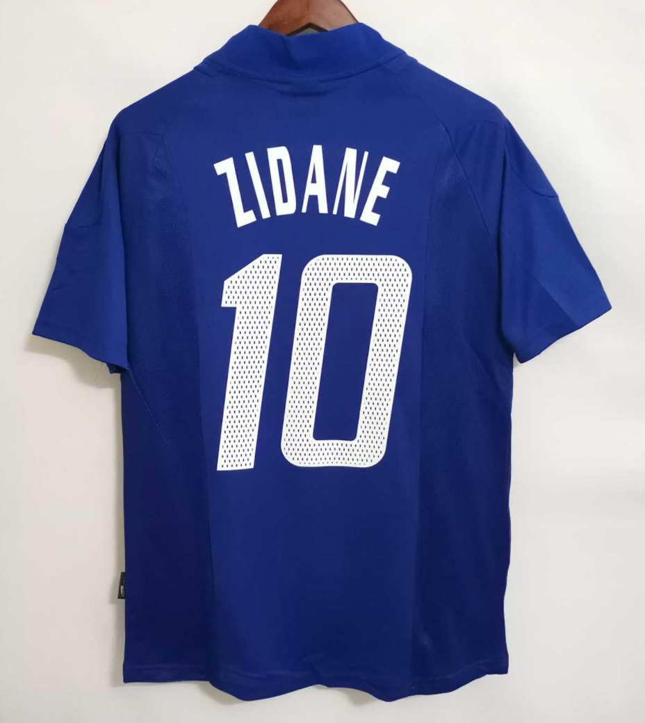 2002 France Home