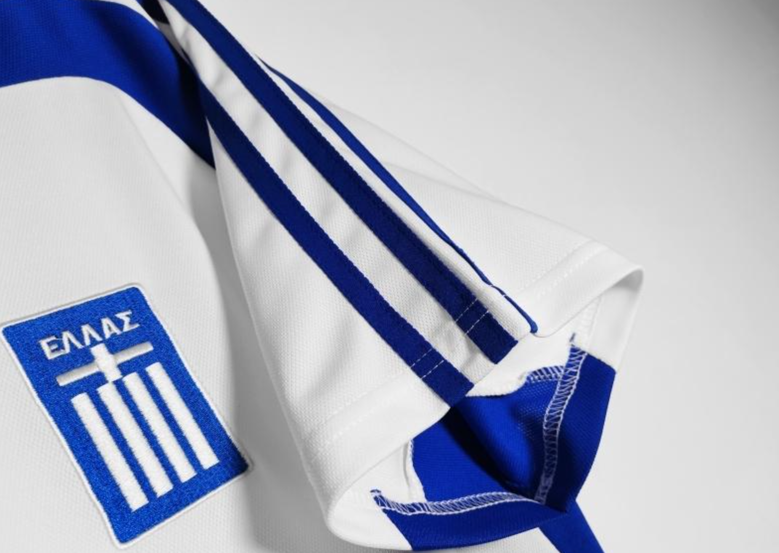 2004 Greece Away