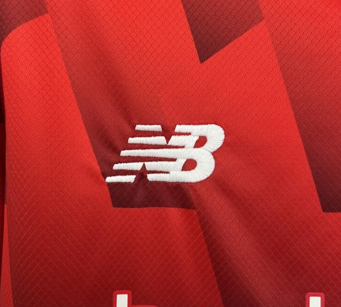 25/26 Lille Home