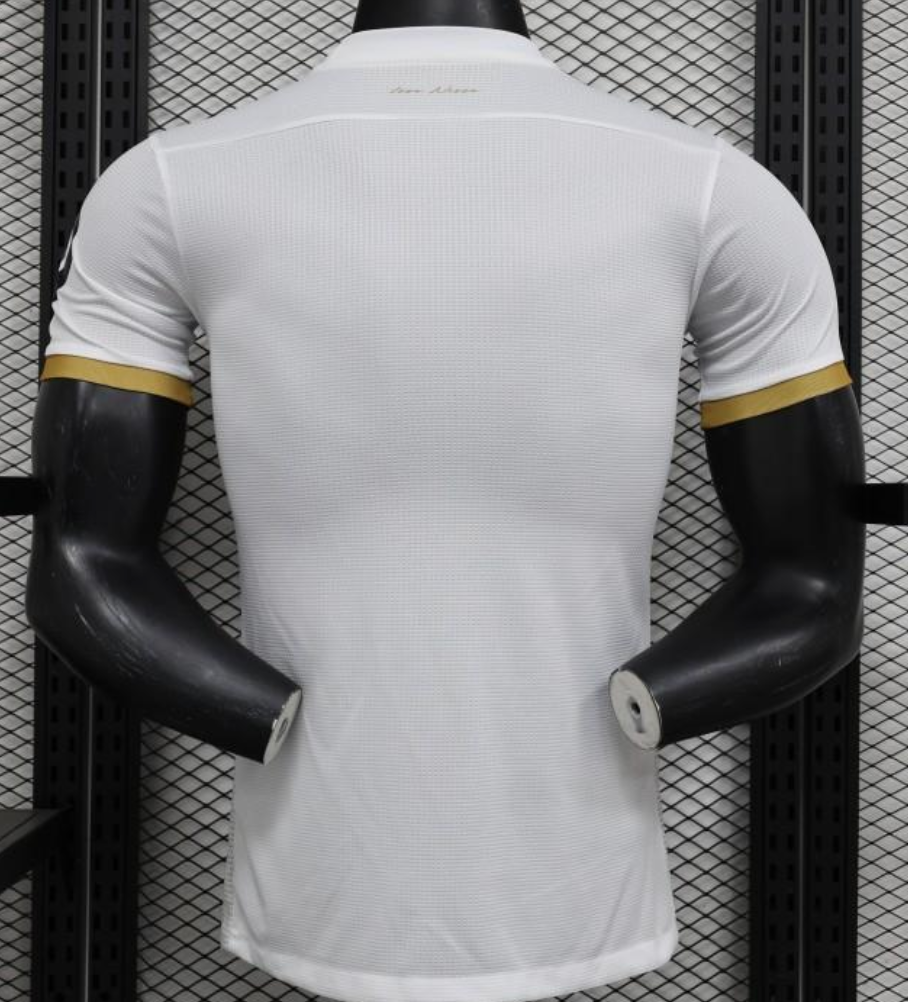 24/25 Nice Away White