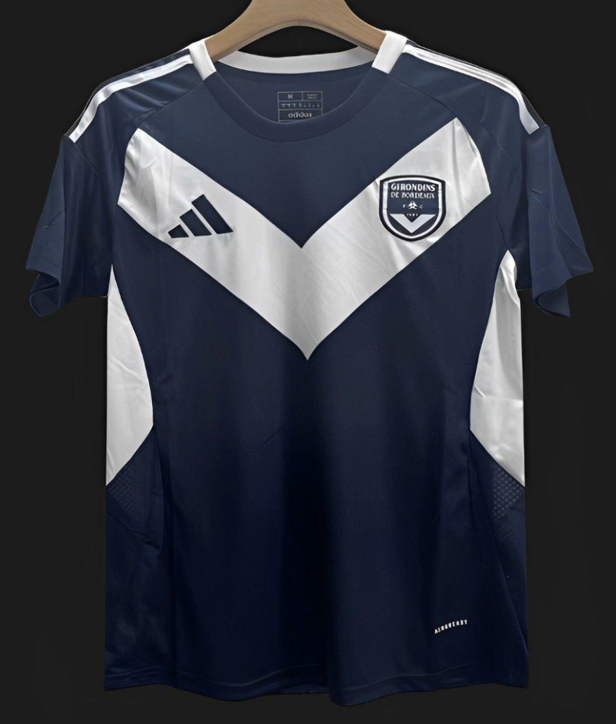 24/25 Bordeaux Home