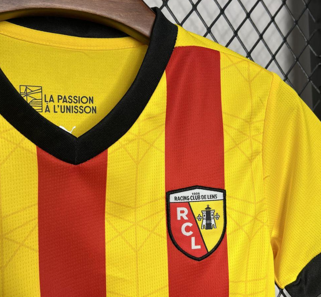 24/25 Kids RC Lens Home