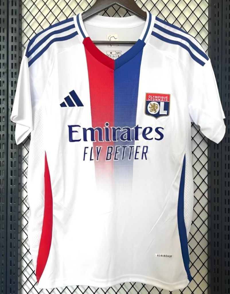 24/25 Olympique Lyonnais Home Fans