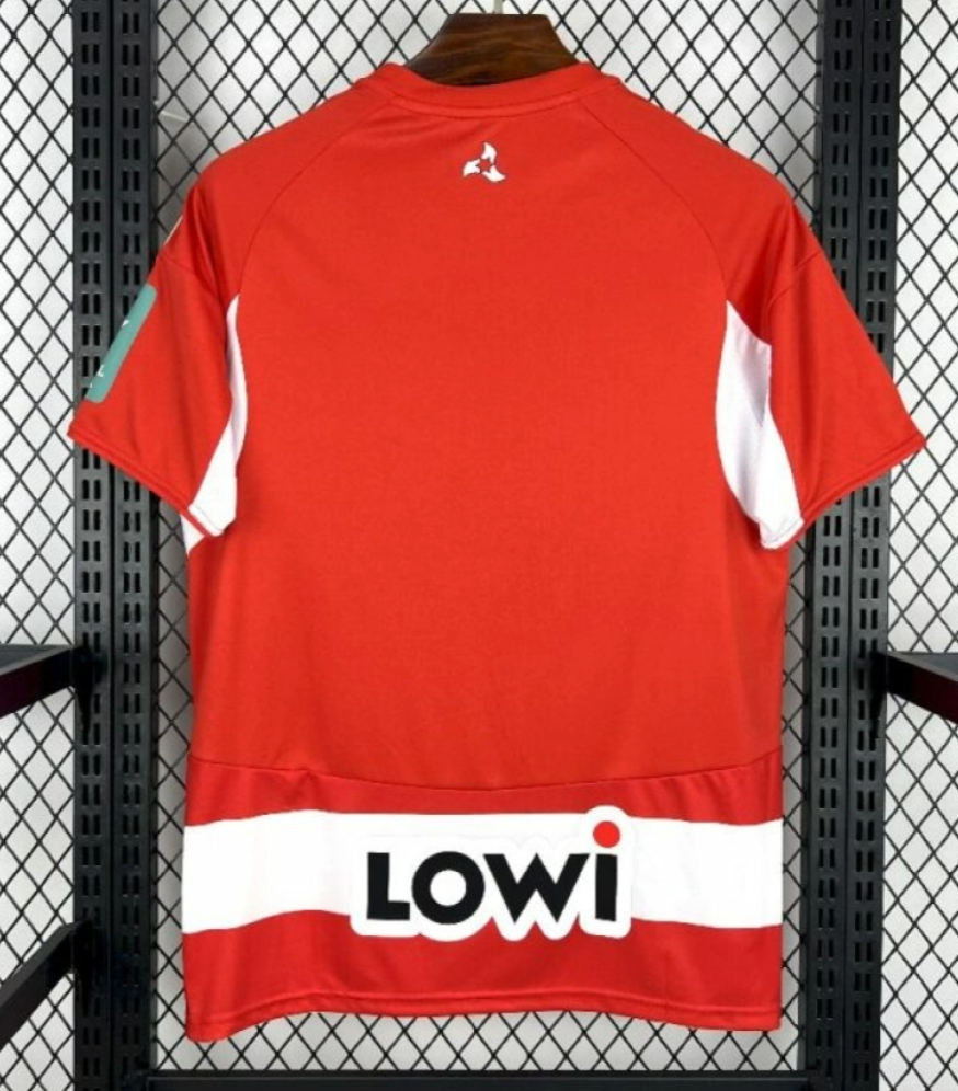 2025/26 Granada Home