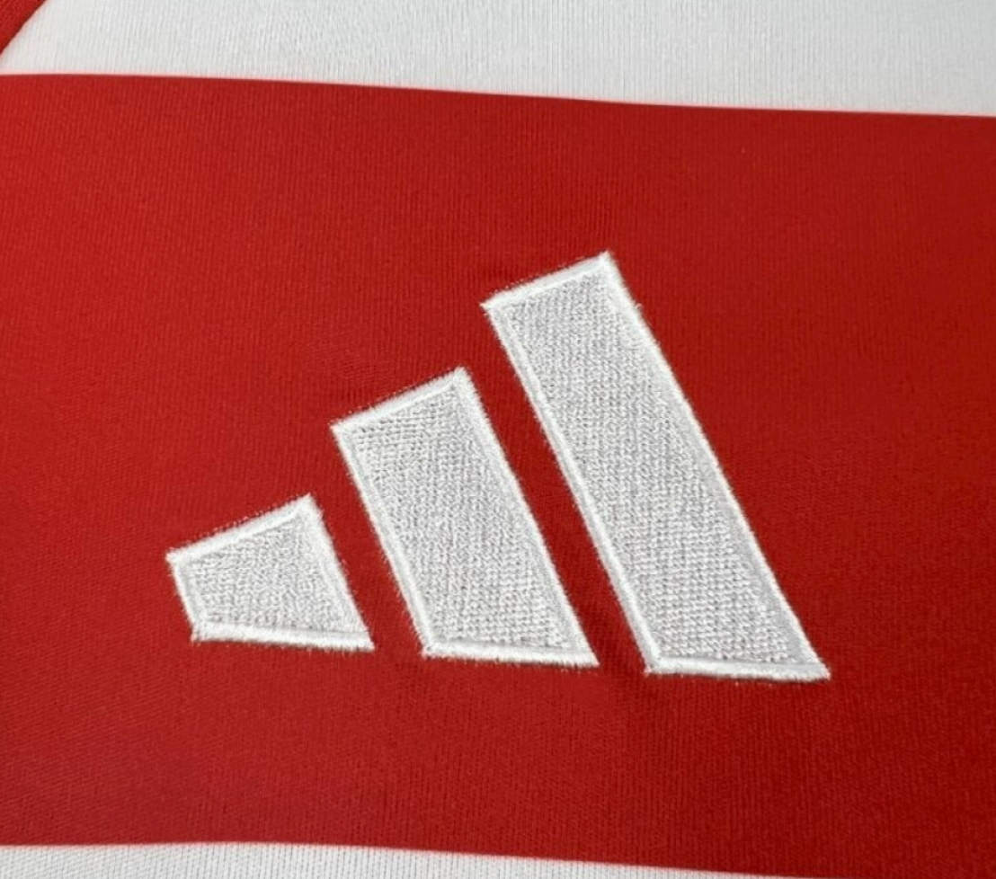 2025/26 Granada Home