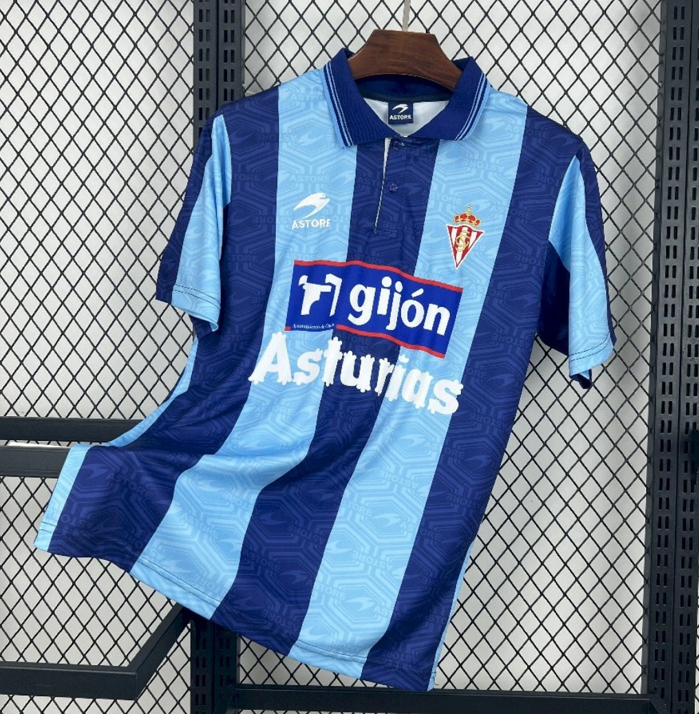 2002/03 Sporting De Gijon Third