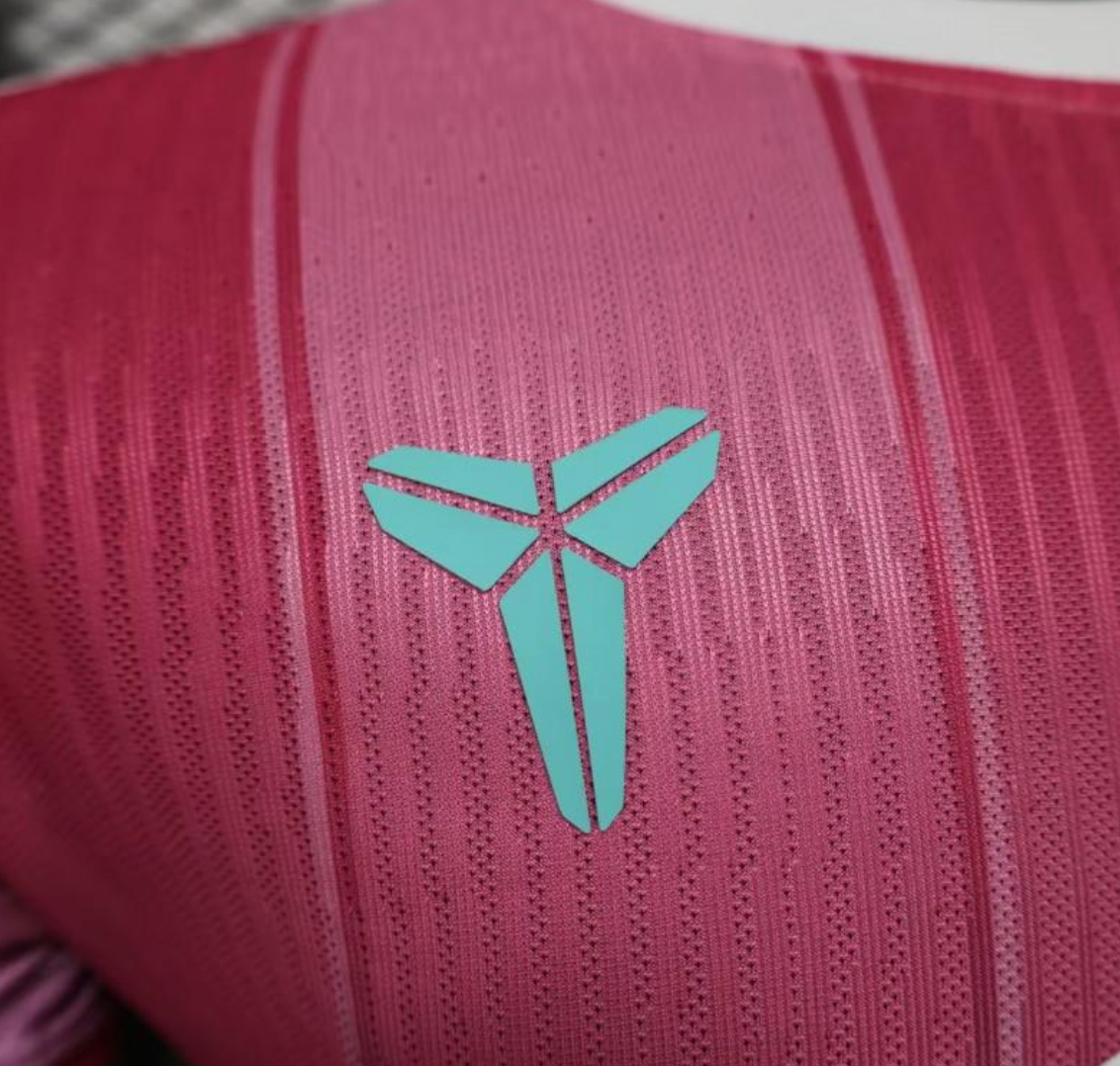 25/26 FC Barcelona Pink with Gradient Fade