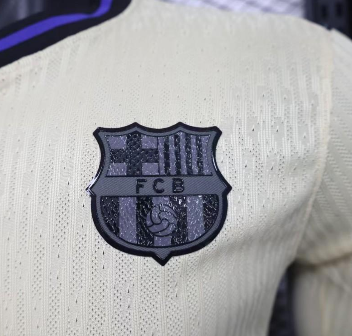 25/26 Barcelona Away Long Sleeve
