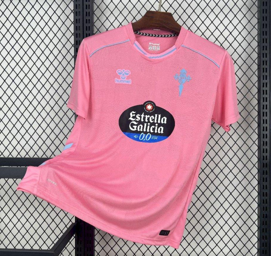 25/26 Celta de Vigo Third Pink