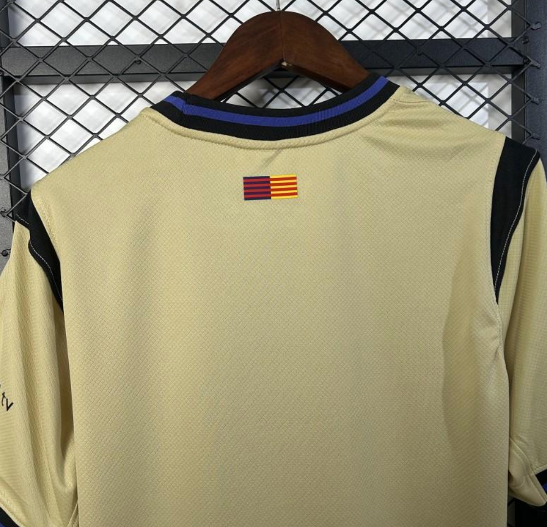 25/26 Barcelona Away