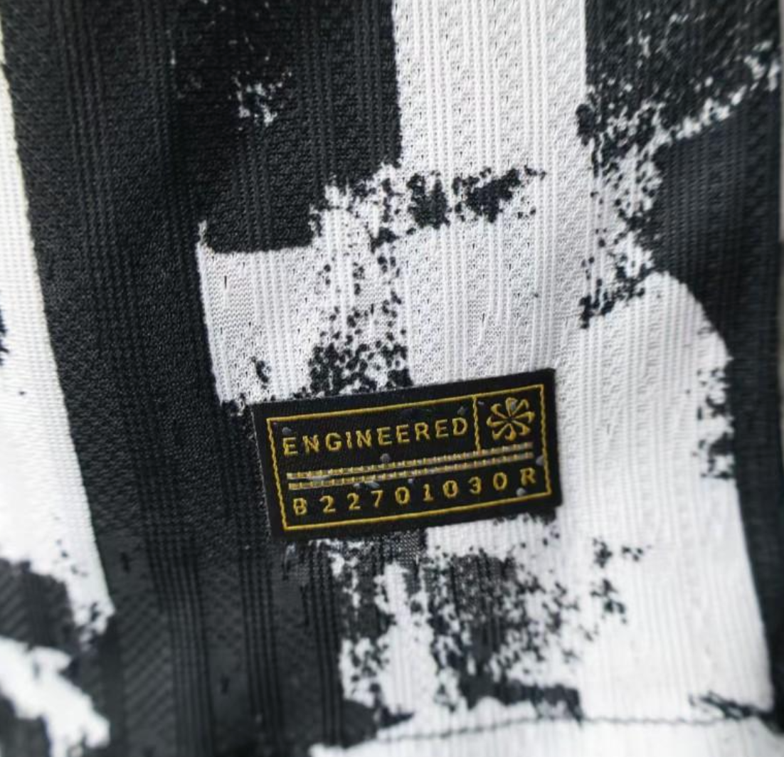 25/26 Barcelona Black with Distressed Stripes