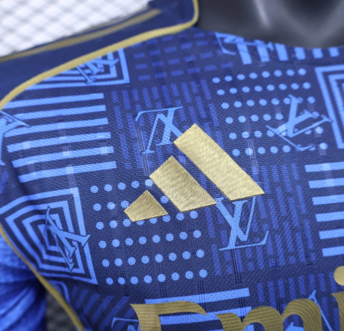 25/26 Player Version Real Madrid Blue Geometric Pattern Away