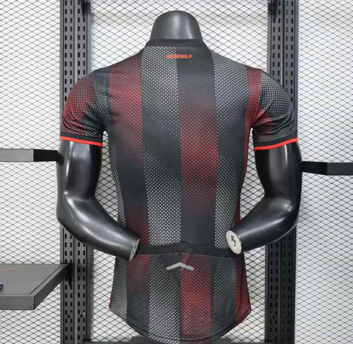 25/26 Bayer 04 Leverkusen Home