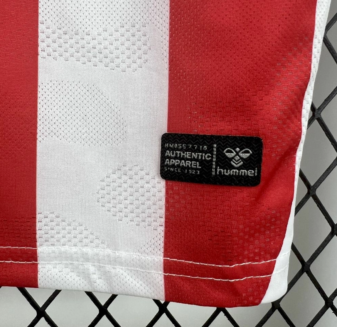 2025/26  FC Köln Home