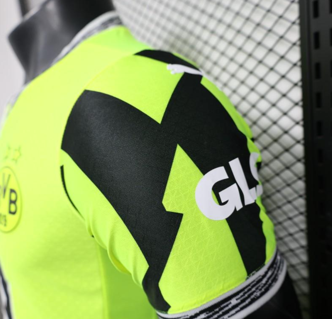 25/26  Borussia Dortmund Neon Green Home Jersey with 1&1 Sponsor