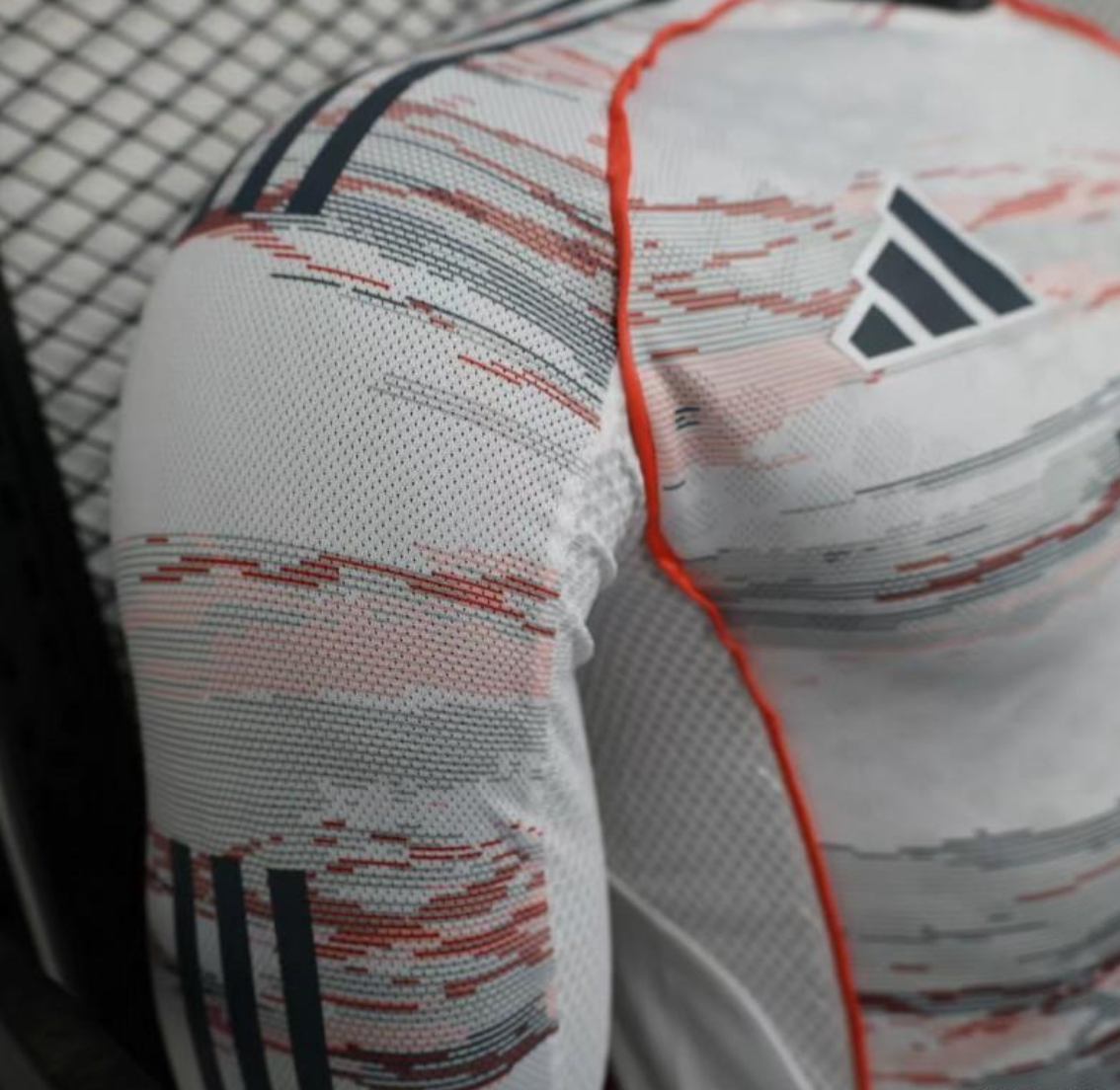 25/26 Bayern Munich Away Long Sleeve