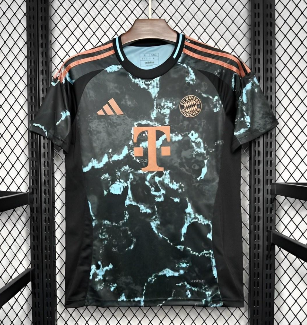 2024/25 Bayern Munich Away