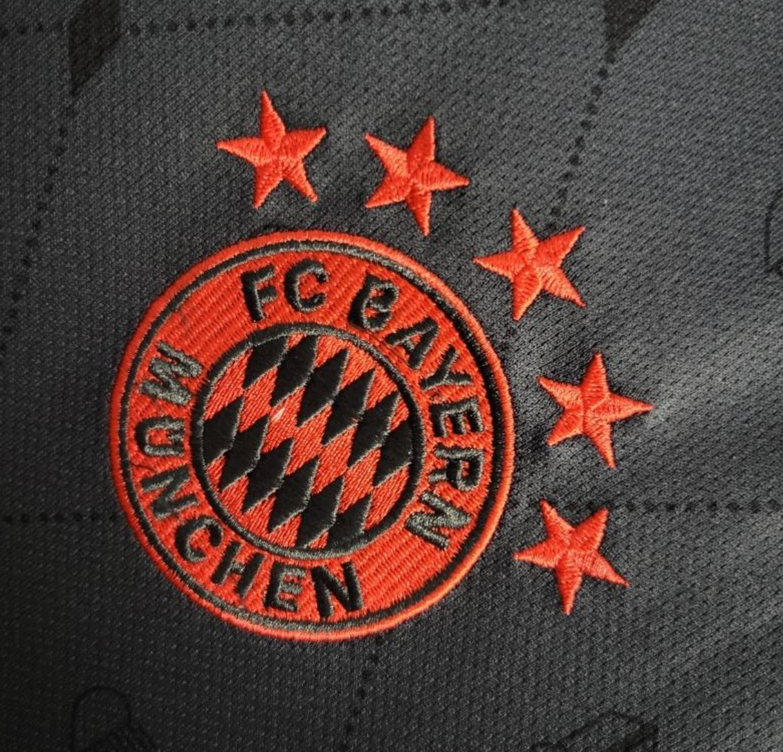 22/23 Bayern Munich Third