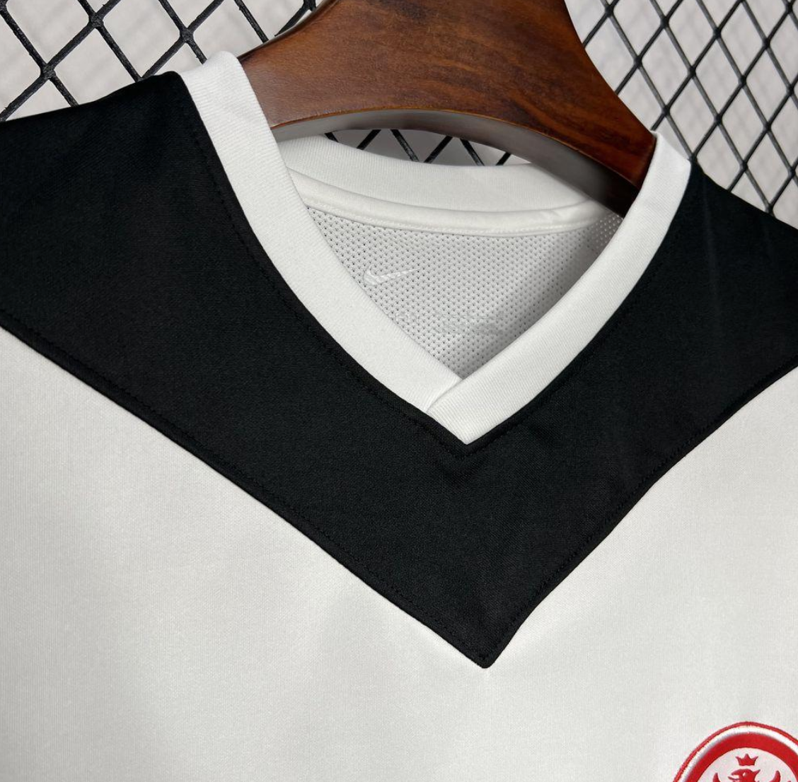 24/25 Eintracht Frankfurt Home