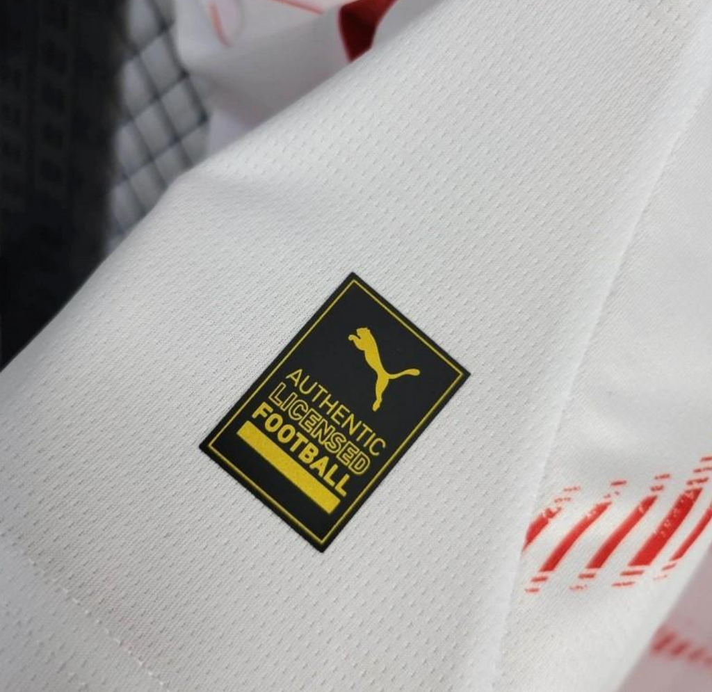 24/25 RB Leipzig Home
