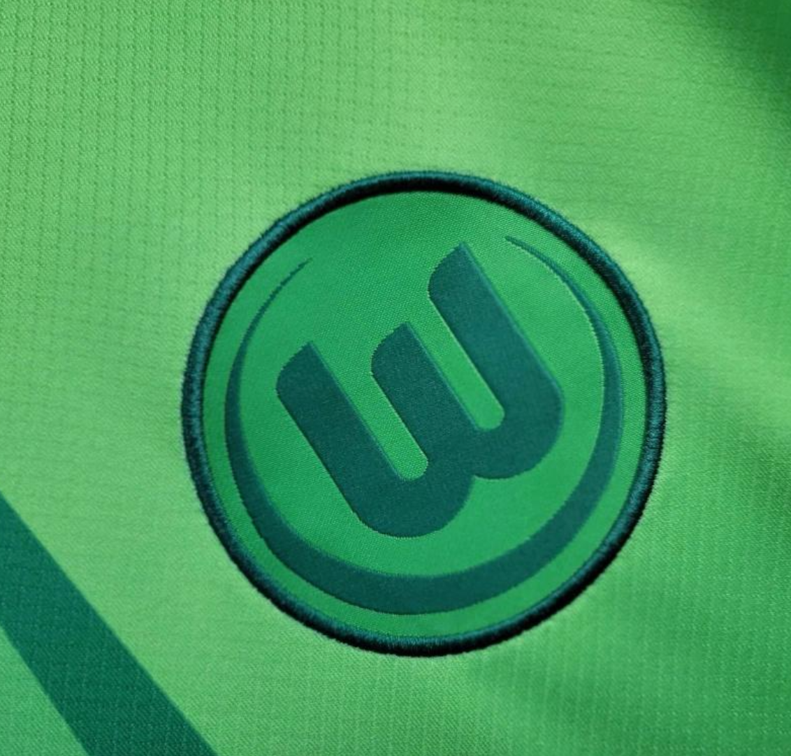 24/25 Wolfsburg Home