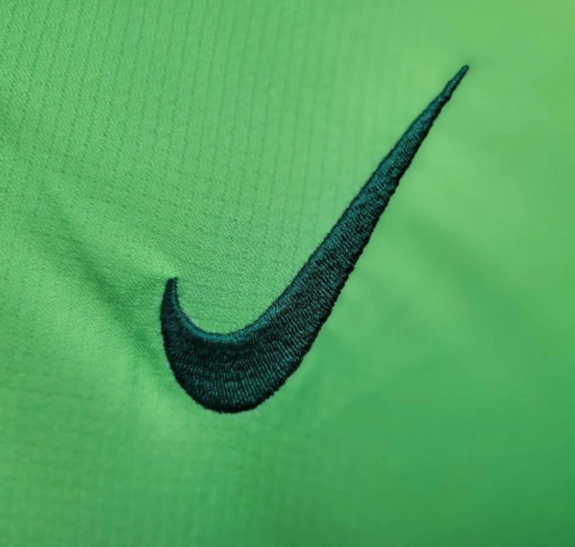 24/25 Wolfsburg Home