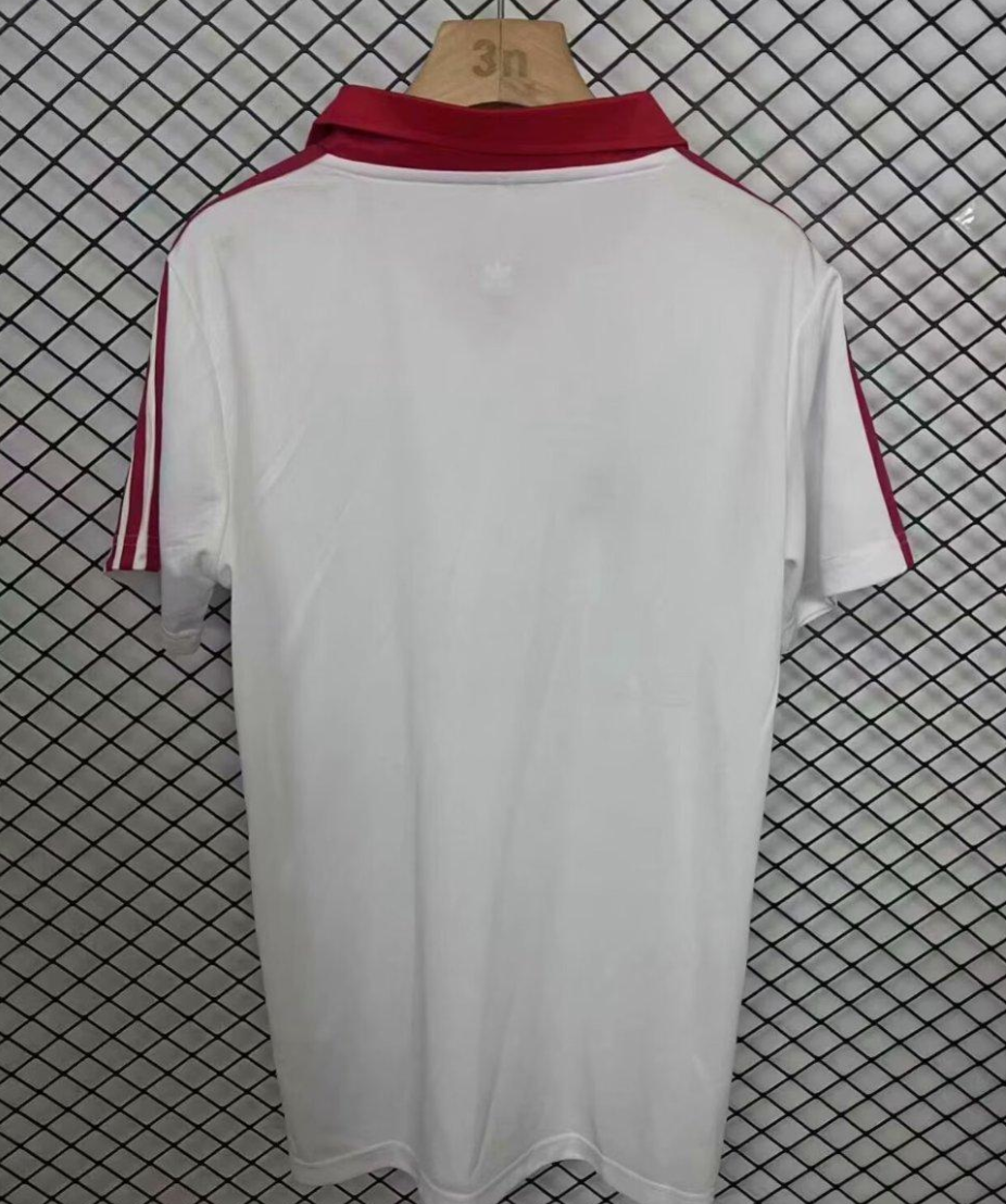 80/81 Hamburg Home