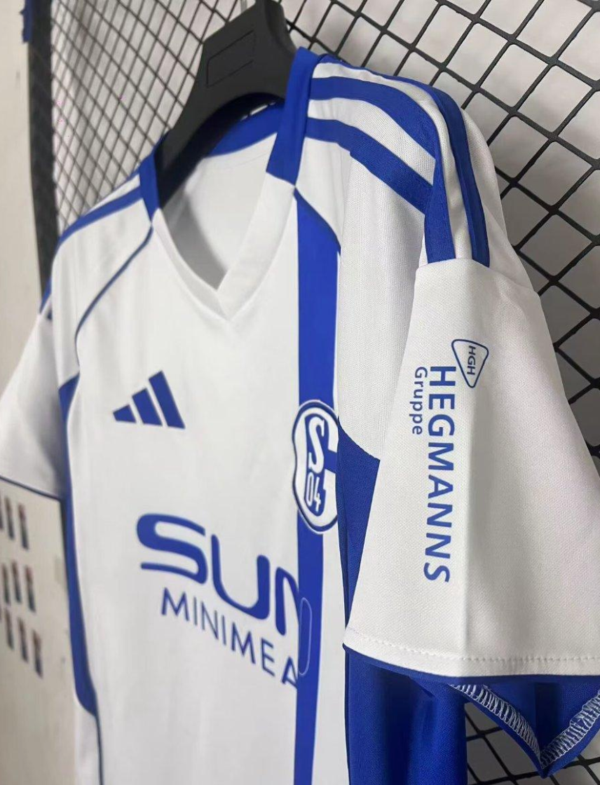 25/26 Schalke 04 Away