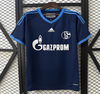 10/11 Schalke 04 Away