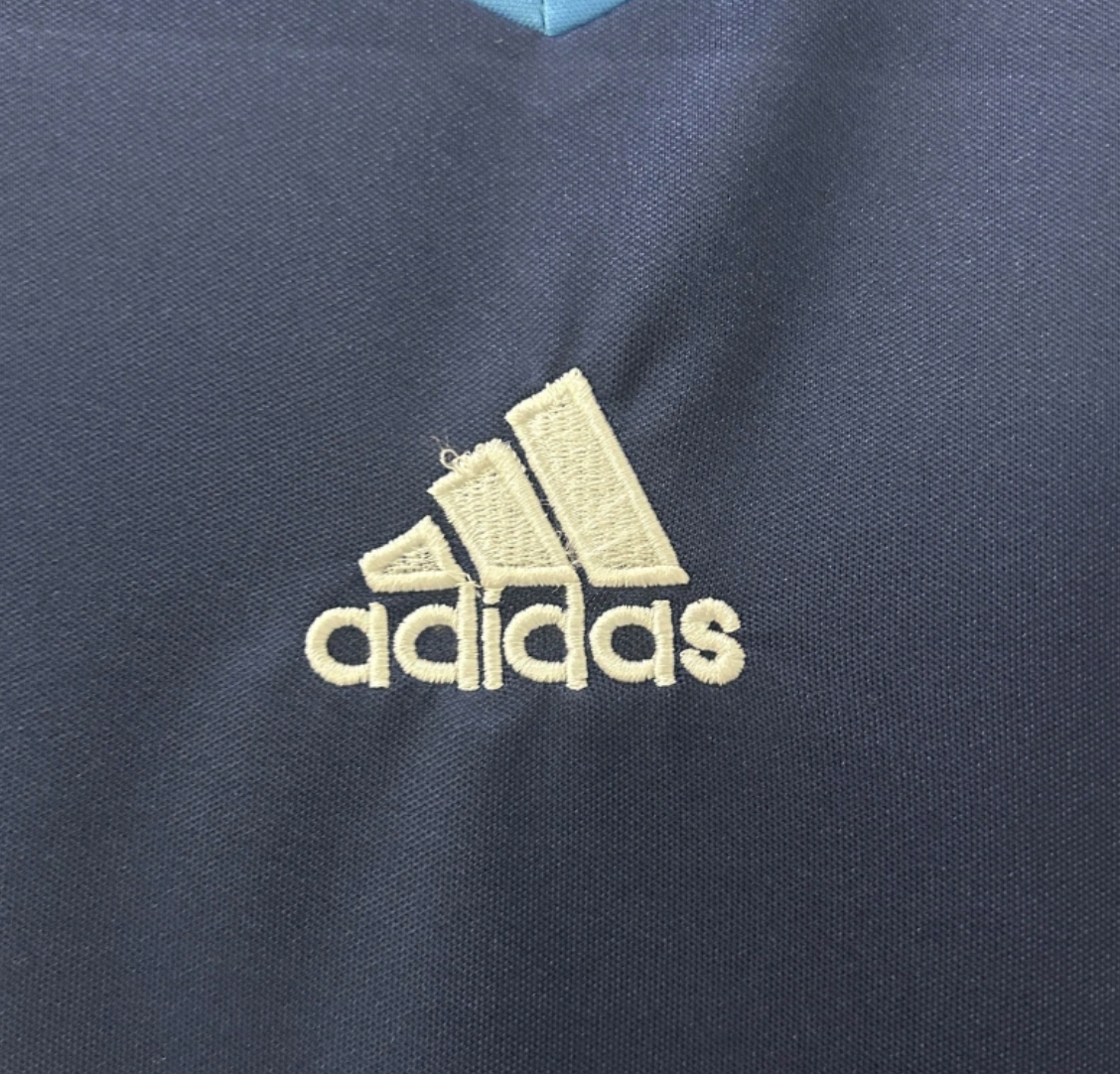 10/11 Schalke 04 Away