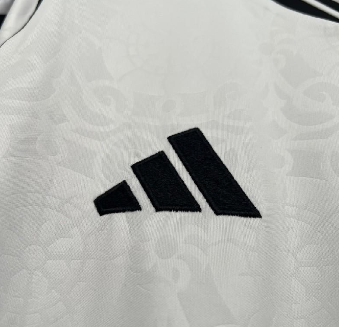 25/26 Fulham Home