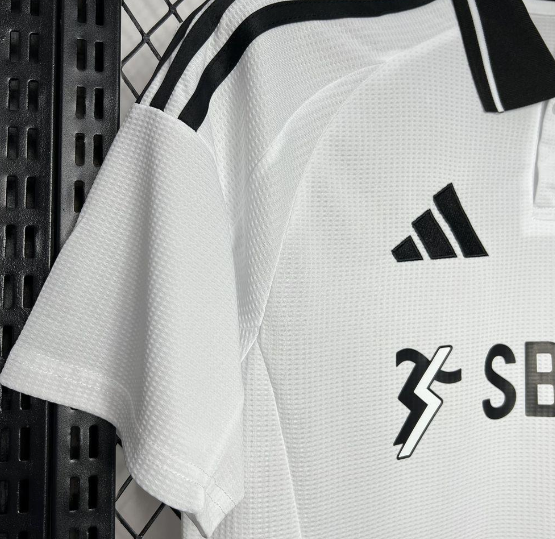 24/25 Fulham Home