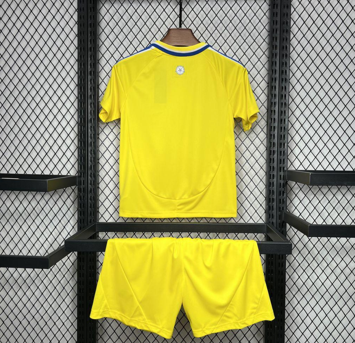 24/25 Kids Leeds United Away