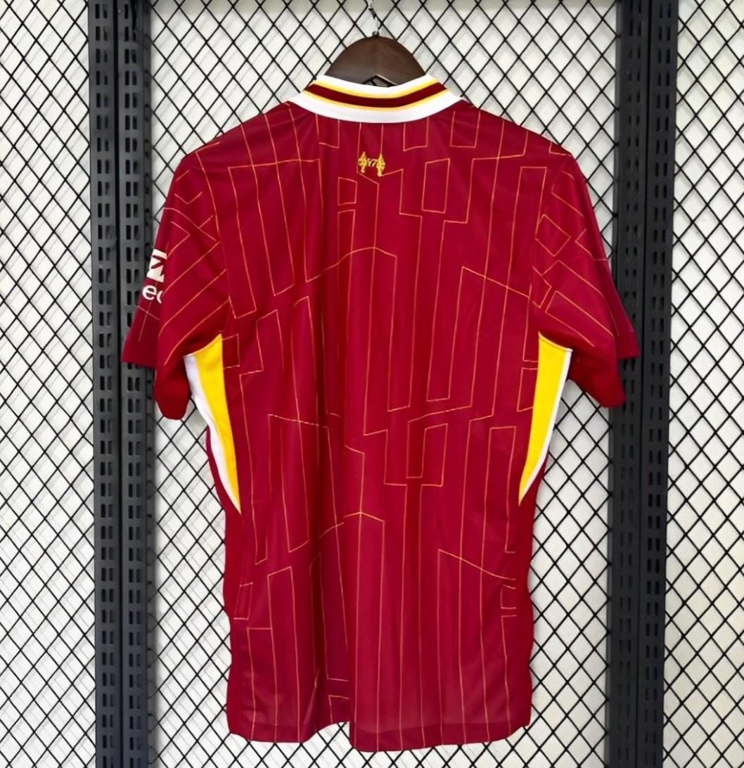 24/25 Liverpool Home